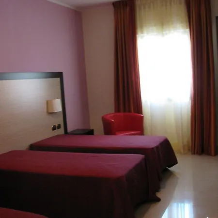 Roma 4*