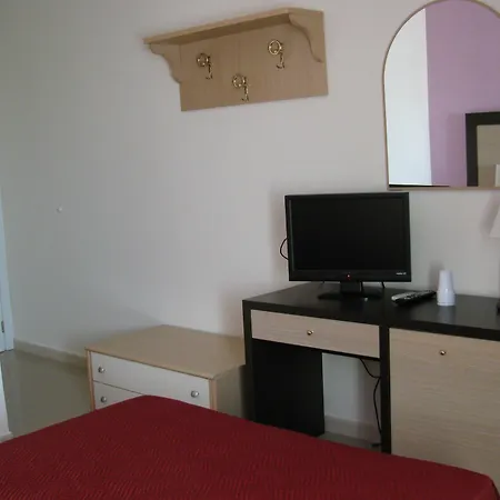 Roma Hotel 4*