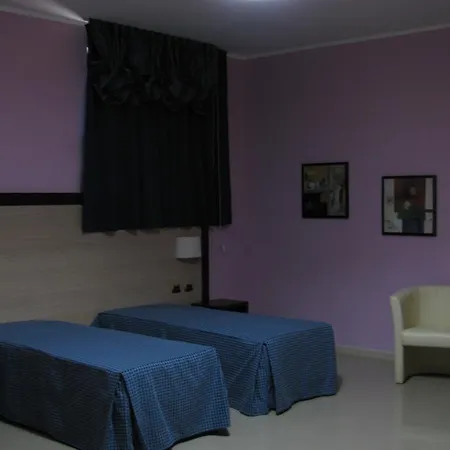 Roma Hotel 4*