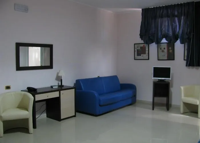 Roma Hotel