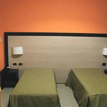 Roma 4*